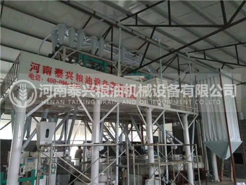 泰興石磨面粉機(jī)向更高的技術(shù)前進(jìn)！